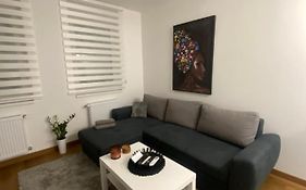 Apartment 212